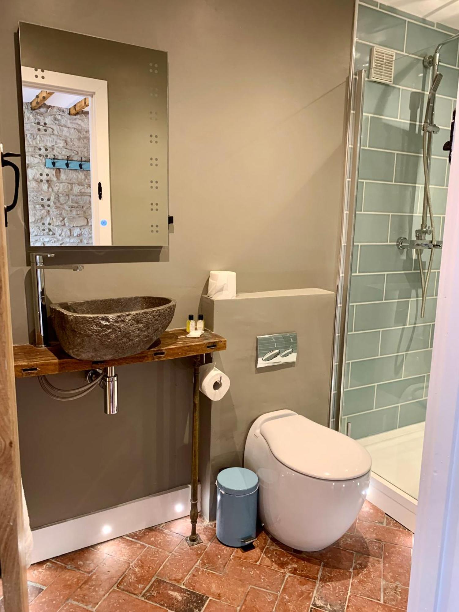 The Coach House And The Stable Apartment Woodchester Стая снимка