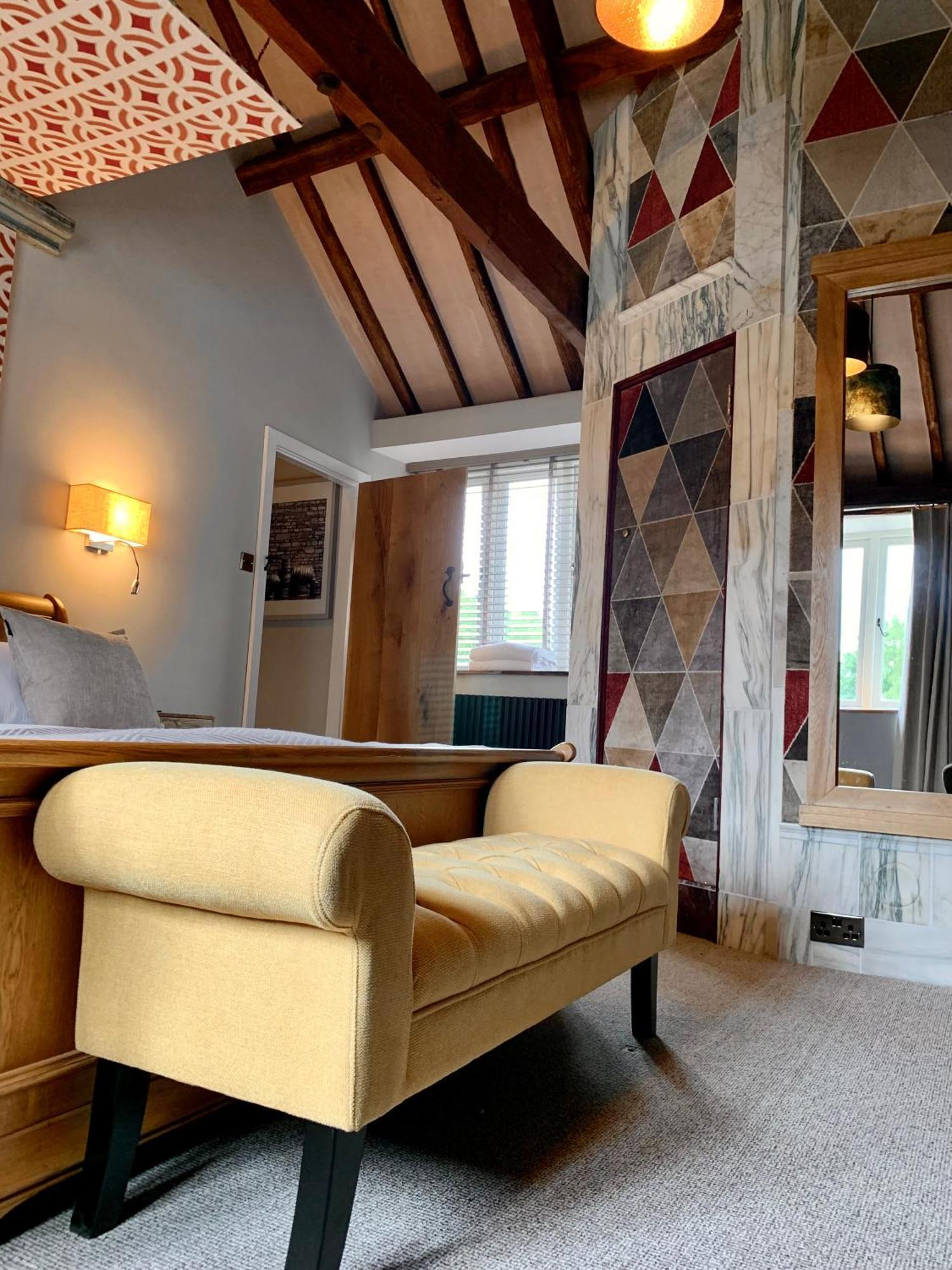 The Coach House And The Stable Apartment Woodchester Стая снимка
